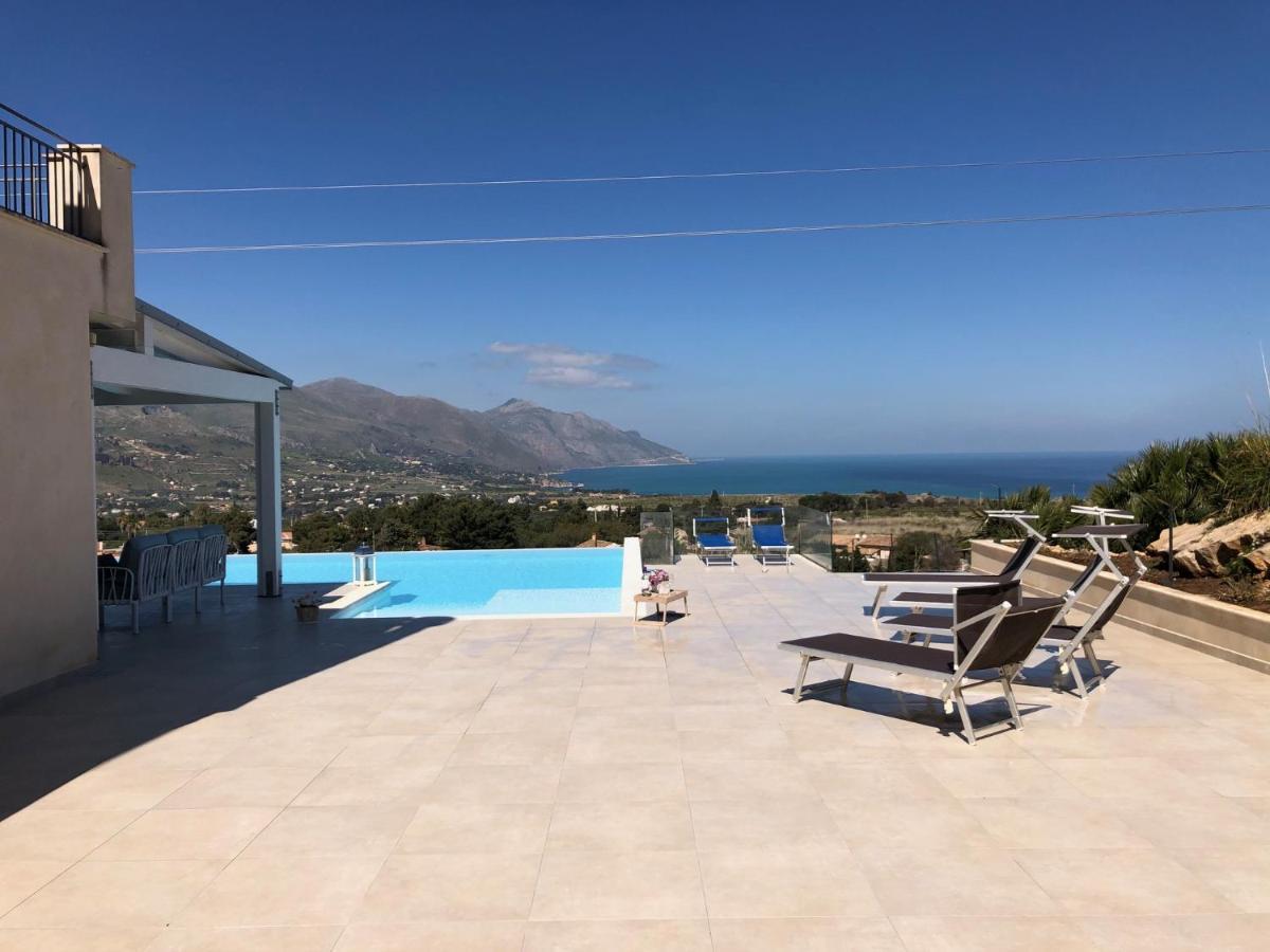 Villa Mirascopello Castellammare del Golfo Bagian luar foto