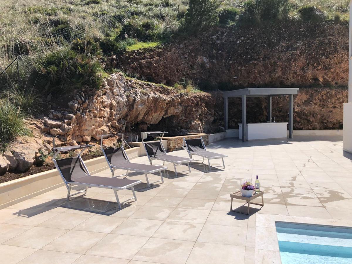 Villa Mirascopello Castellammare del Golfo Bagian luar foto