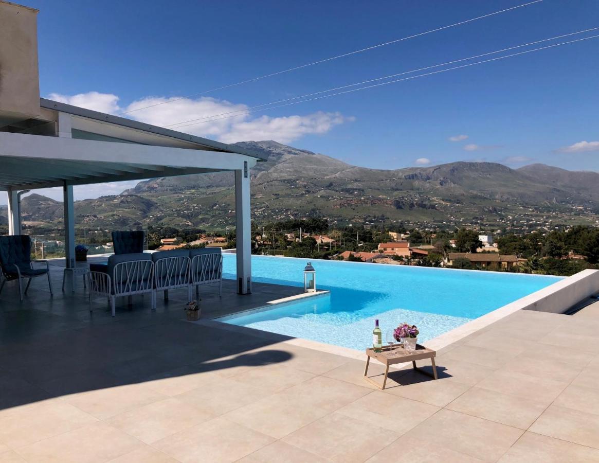 Villa Mirascopello Castellammare del Golfo Bagian luar foto