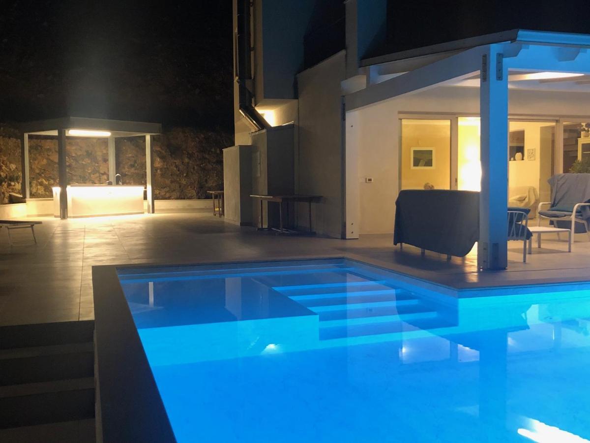 Villa Mirascopello Castellammare del Golfo Bagian luar foto