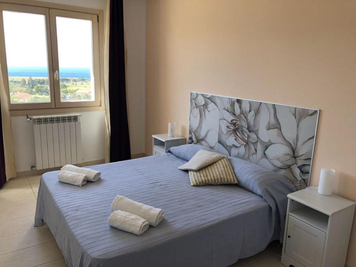 Villa Mirascopello Castellammare del Golfo Bagian luar foto