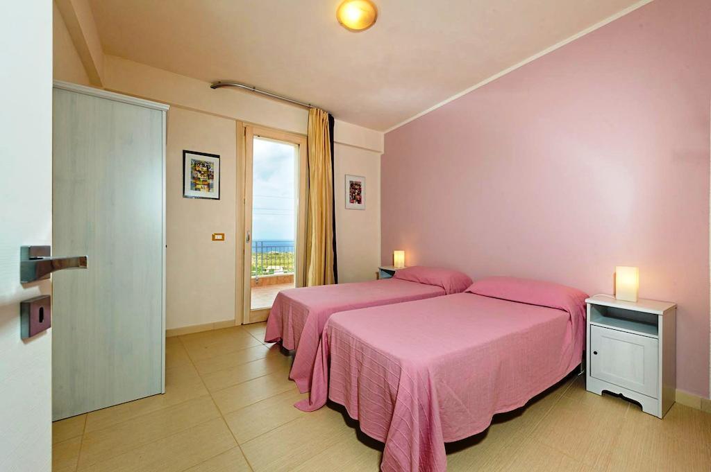 Villa Mirascopello Castellammare del Golfo Ruang foto