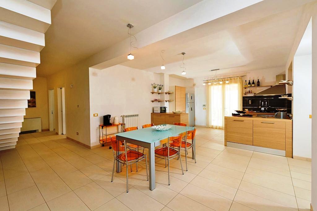 Villa Mirascopello Castellammare del Golfo Ruang foto